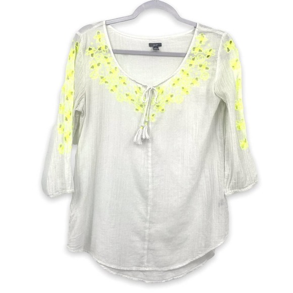 Aerie Boho White Gauze 3/4 Sleeve Embroidered Peasant Top with Tassle Front Ties - Picture 1 of 6